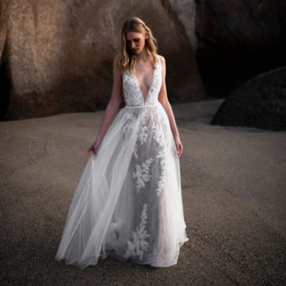 Allure Bridals E254 - Julia
